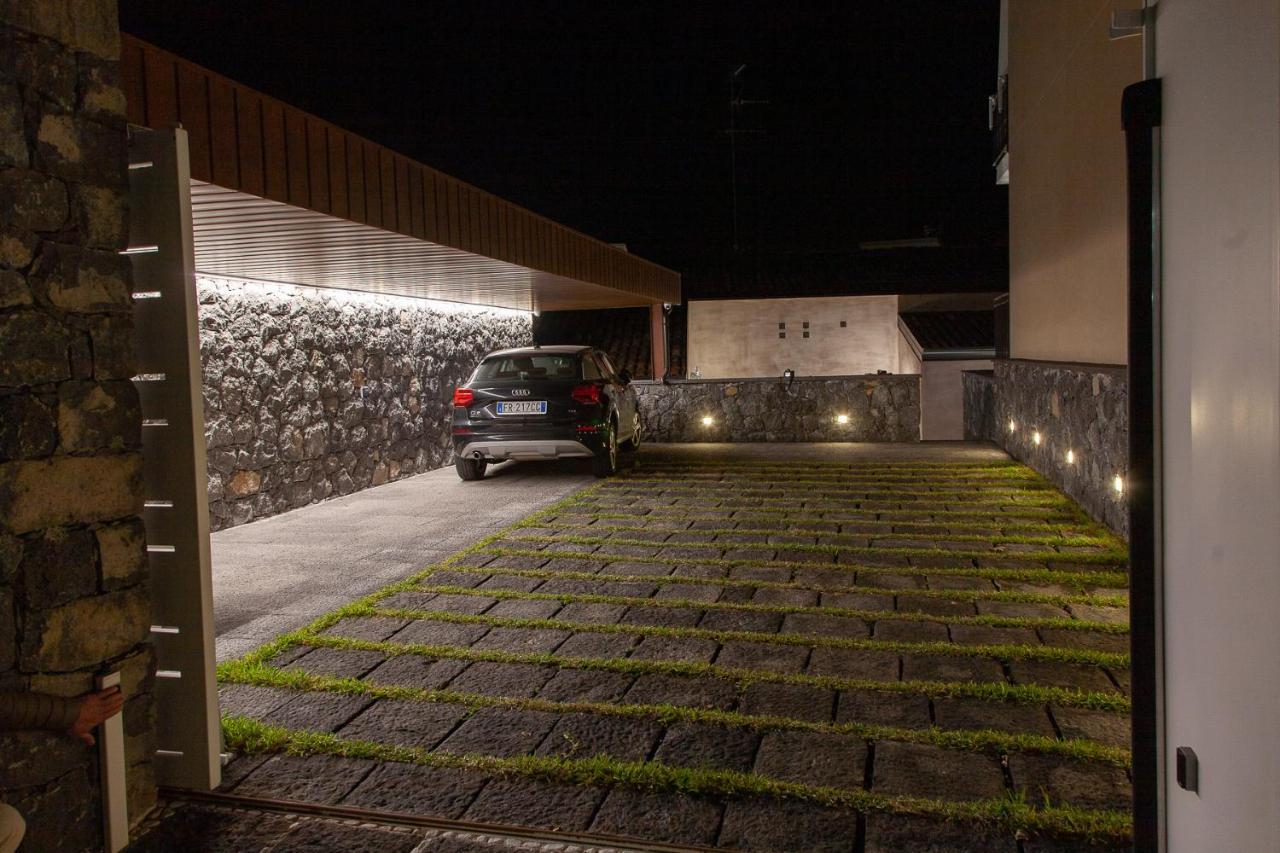 Mori Siciliani House Aparthotel Aci Castello Exteriör bild
